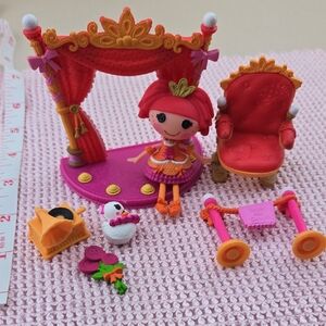 Tippy's Ballet Recital Mini Lalaloopsy With Stage Chair Accessories Swan Pet